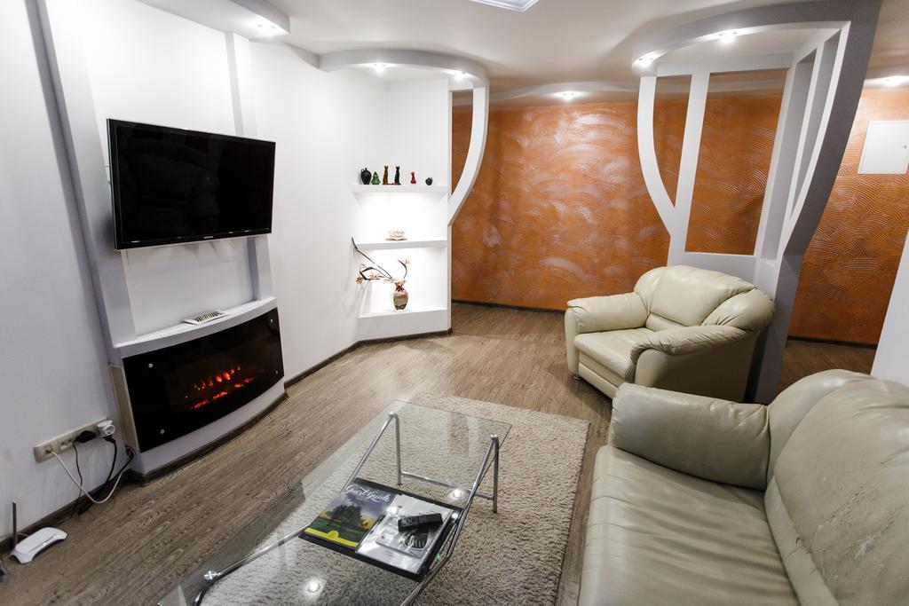 Apartment "A&V-Surganova" 明斯克 外观 照片
